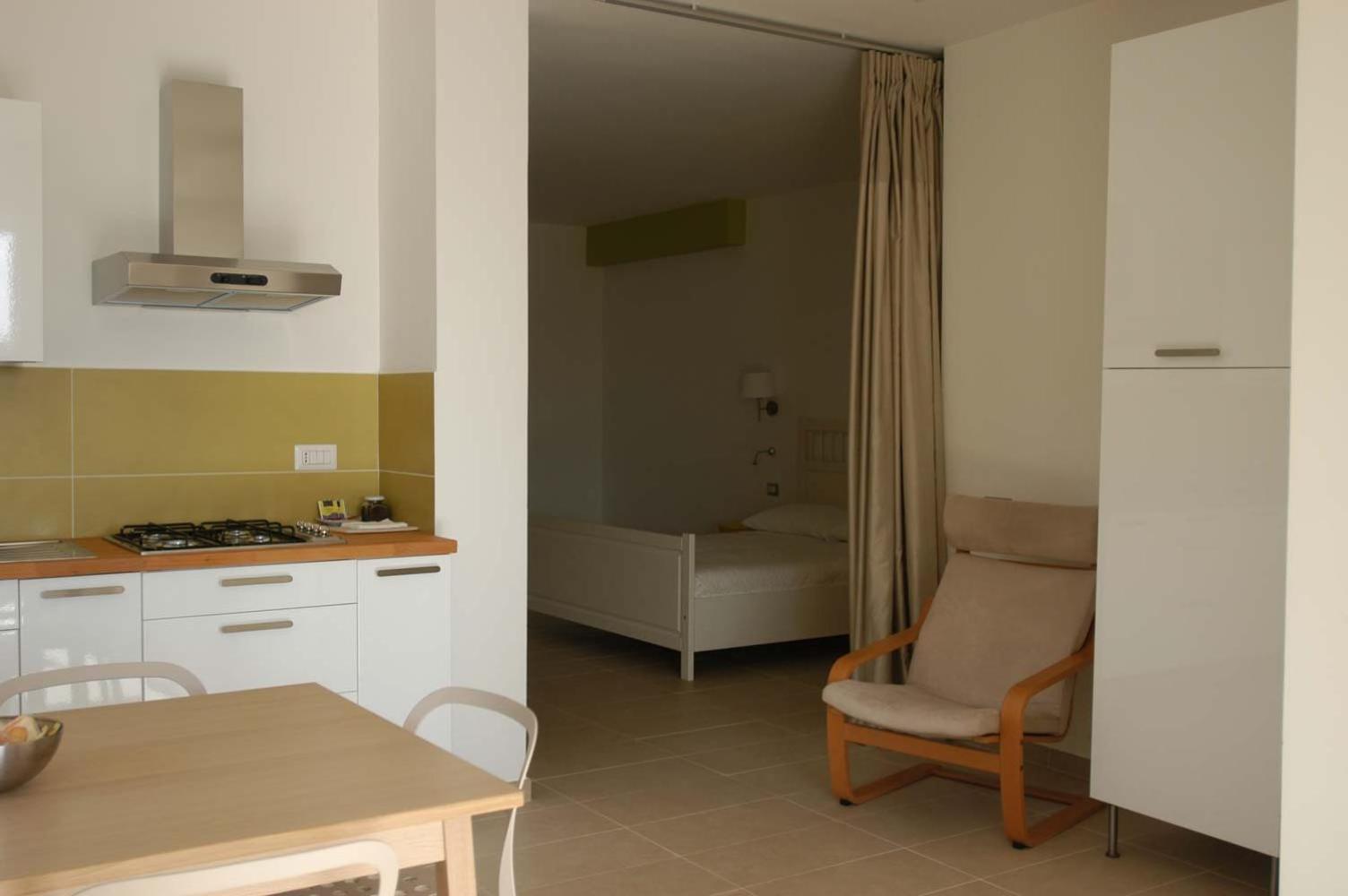 Hotel E Residence Il Faro Acciaroli Bagian luar foto
